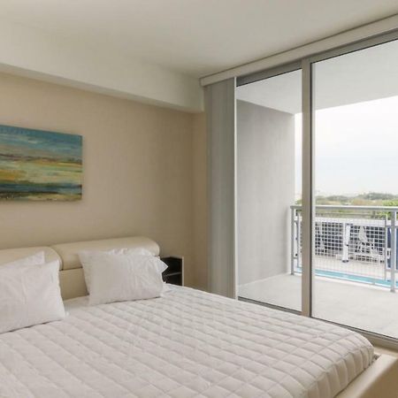 Pelicanstay In Coconut Grove Miami Coral Gables Exterior photo