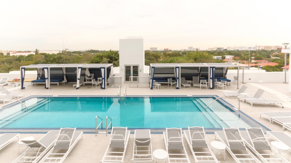 Pelicanstay In Coconut Grove Miami Coral Gables Exterior photo