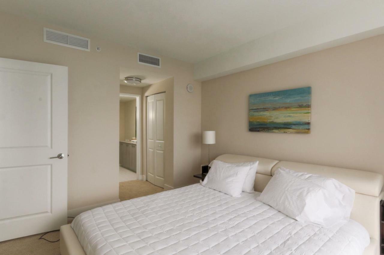 Pelicanstay In Coconut Grove Miami Coral Gables Exterior photo