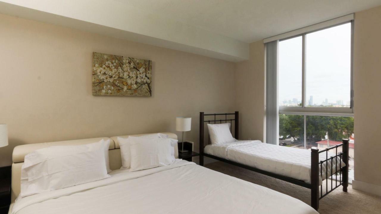 Pelicanstay In Coconut Grove Miami Coral Gables Exterior photo